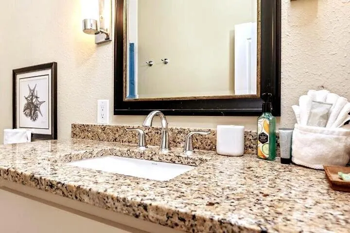 The View Golf Cart & Pool Heat Deals Hottub Destin Holiday home